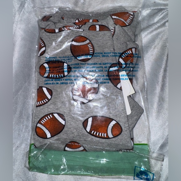 sara’s prints NWT football toddler kids boy pajamas summer unisex organic 🏈 - Picture 2 of 5